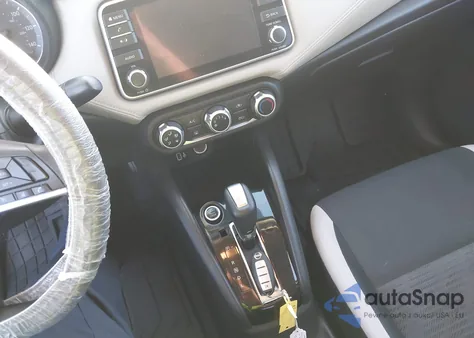 2020 Nissan Versa Sv Xtronic Cvt z USA, uszkodzony, nr VIN 3N1CN8EV0LL839030